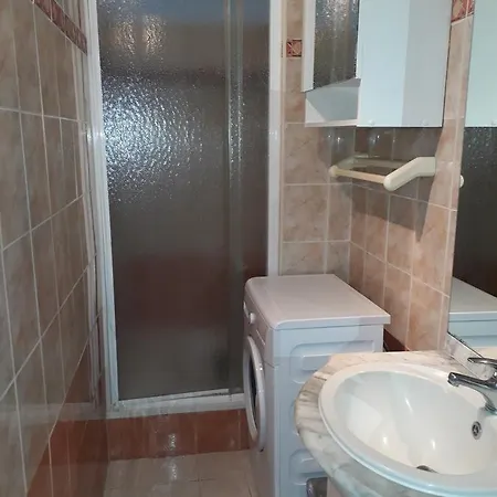Two-bedroom - 3 Mn Walk To The Palais Appartement *